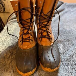 L.L. Bean Women's Tan and Black Winter Boots